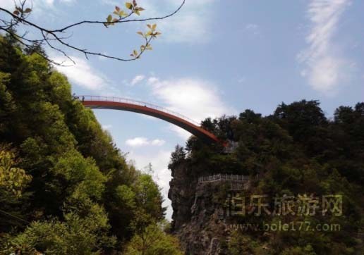 神農架天生橋